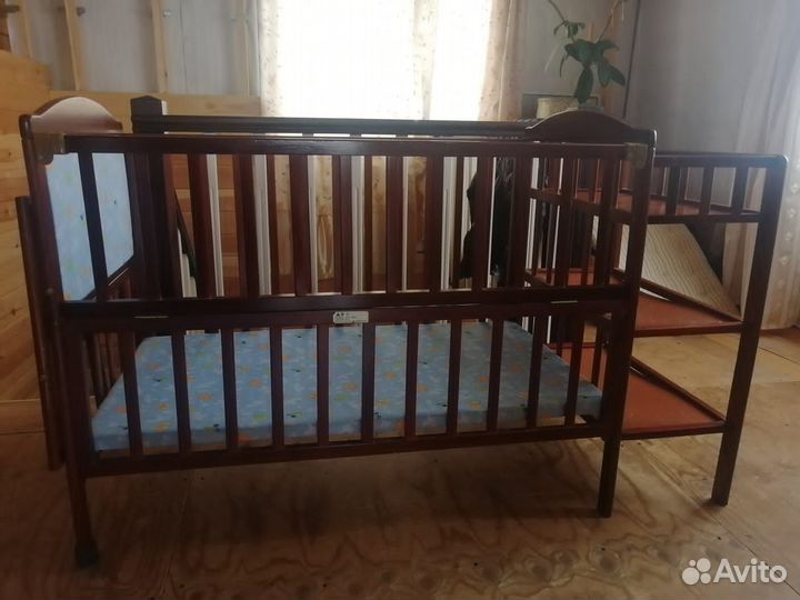 Детская кровать с люлькой