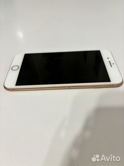 iPhone 8 Plus, 64 ГБ