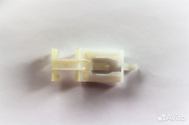 Держатель датчика уровня воды универсальный