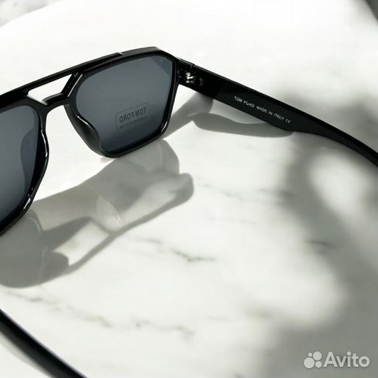 Солнцезащитные очки унисекс