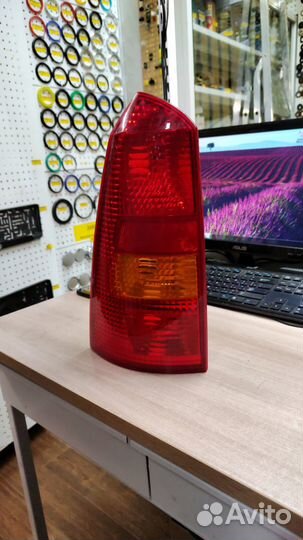 Фонарь задний левый Ford Focus 1 универсал новый