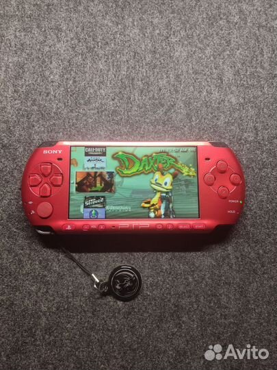 Sony PSP-3006 Красная