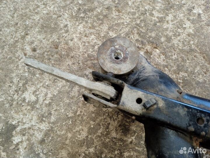 Балка задняя Bmw X5 E53 4.4 2005