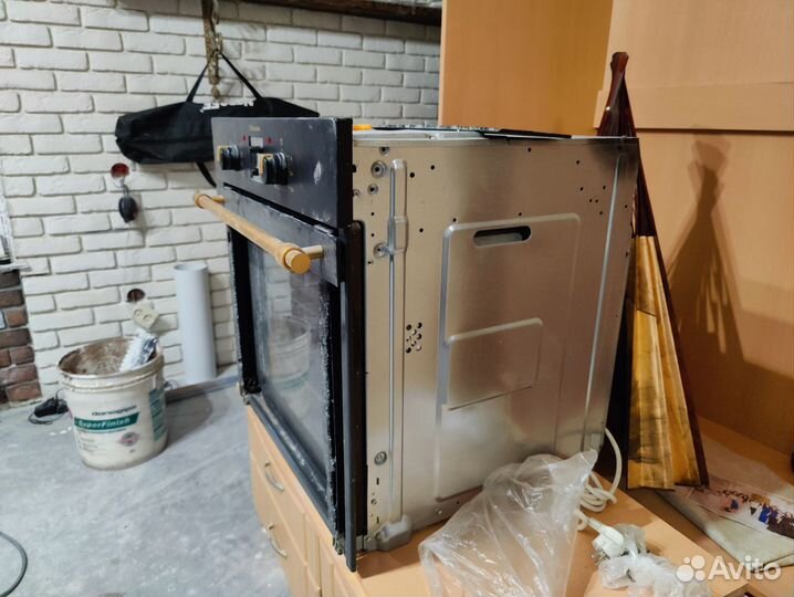 Духовой шкаф