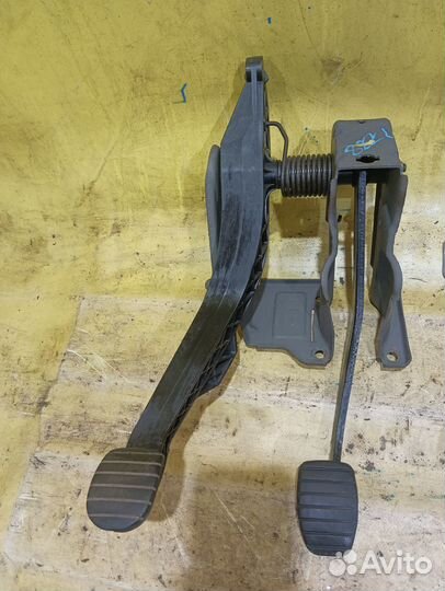 Педаль газа renault logan 2005-2014