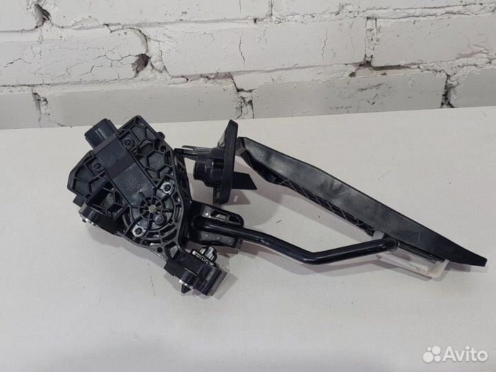 Педаль газа Toyota Rav4 XA50 XA25AA 2021