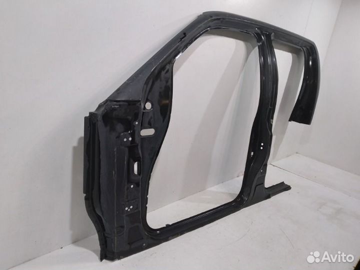 Боковина кузова левая Nissan Navara D40 2004-2015