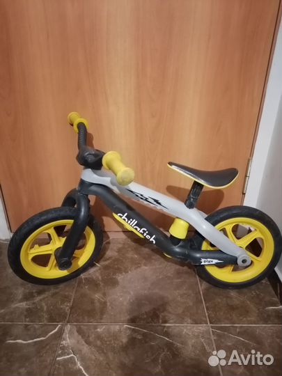 Беговел chillafish бу