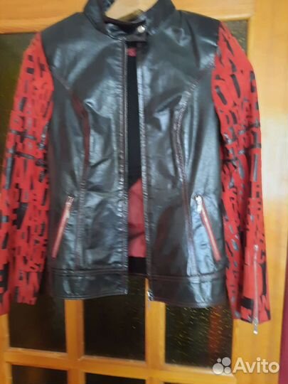 Куртка кожаная женская(42-44 размер) натуральная