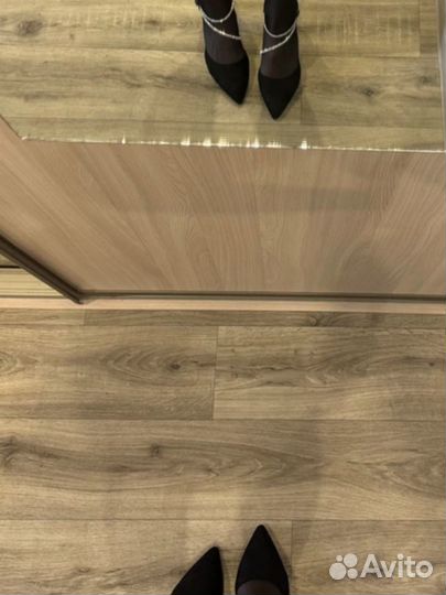 Туфли женские на каблуке