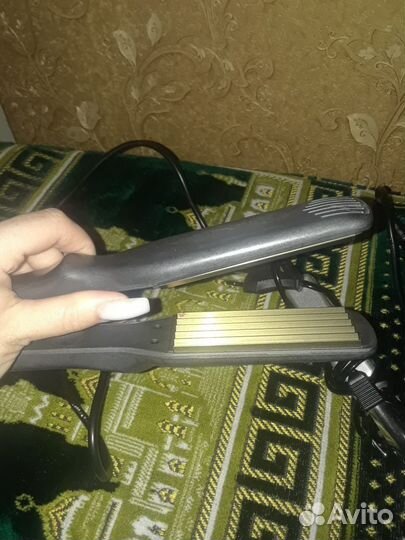 Плойка для завивки волос