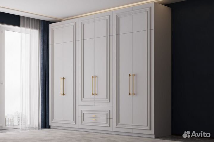 Шкаф распашной белый