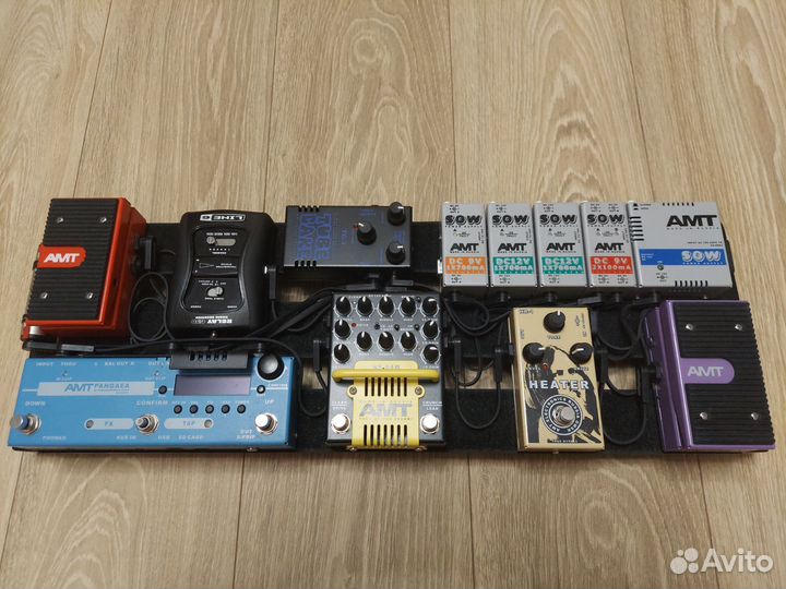 Педалборд с педалями и коммутацией