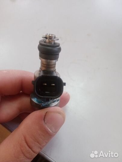 Топливная форсунка Toyota Avensis 2 1azfse