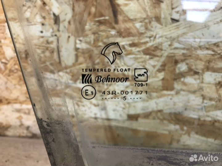 Стекло двери переднее правое Iran Khodro Samand