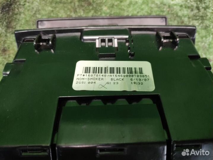 Пепельница Mercedes Benz ML W164 2007