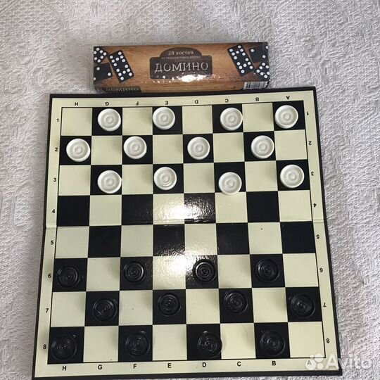Настольные игры. Шашки, домино