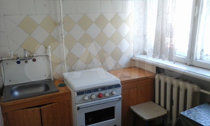 2-к. квартира, 48 м², 2/4 эт.