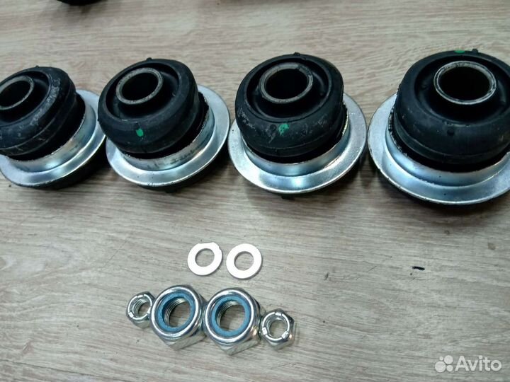 Комплект передней ходовой w202