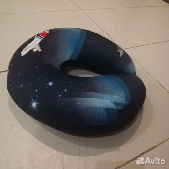 Подушка дорожная