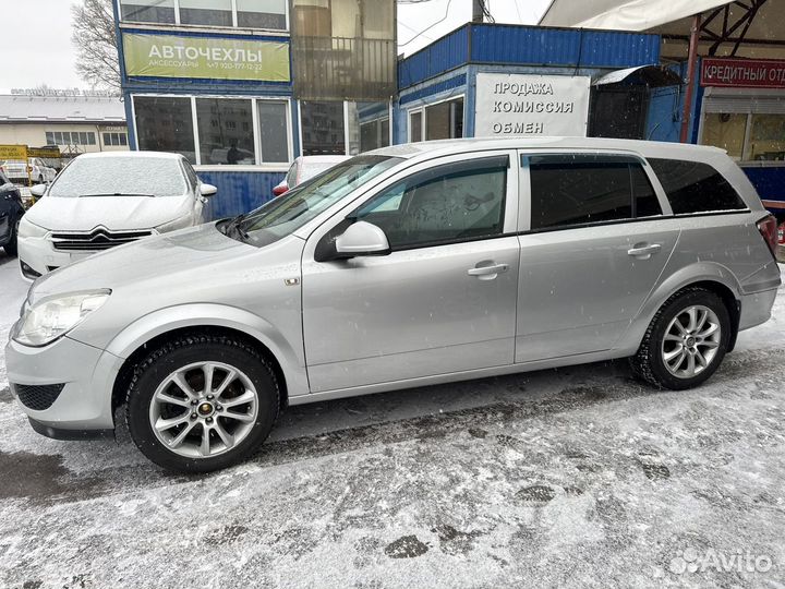 Opel Astra 1.6 МТ, 2010, 241 000 км