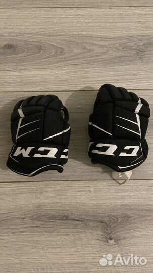 Щитки хоккейные