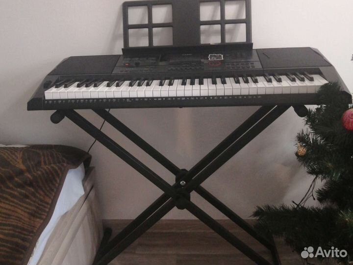 Синтезатор Casio x3000