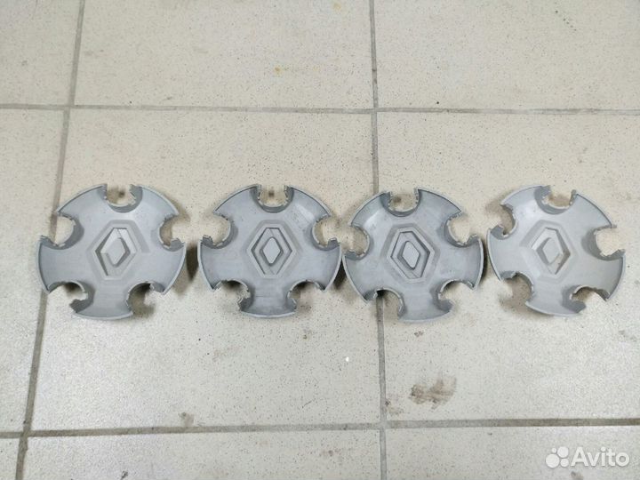 Колпачки для дисков рено