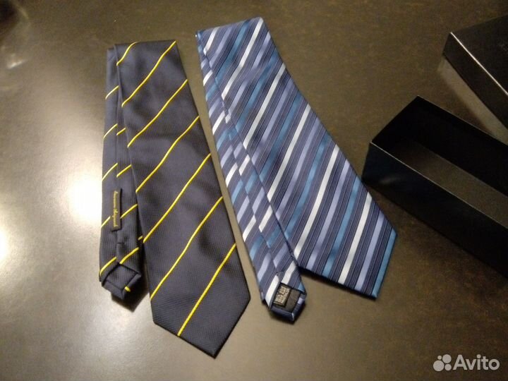 Пара мужских галстуков, шёлк, Италия