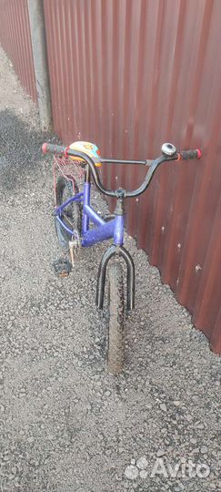 Детский трехколесный велосипед