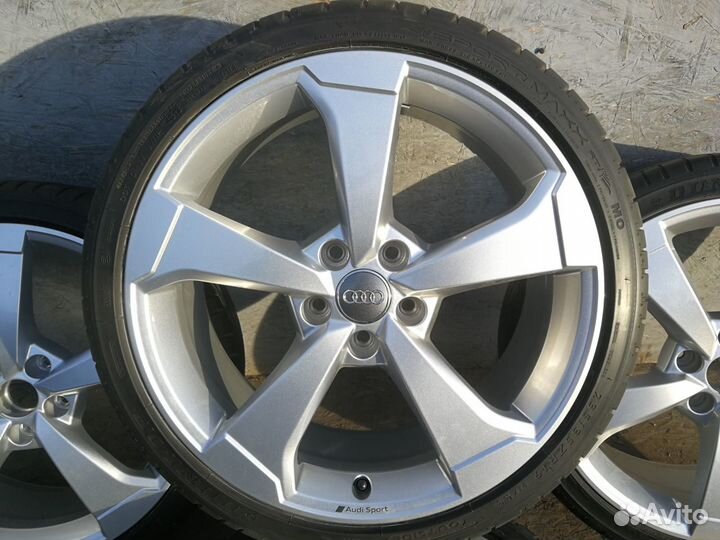 R19 Dunlop SP Sport Maxx RT 235/35, PCD 5x112 DIA 57.1