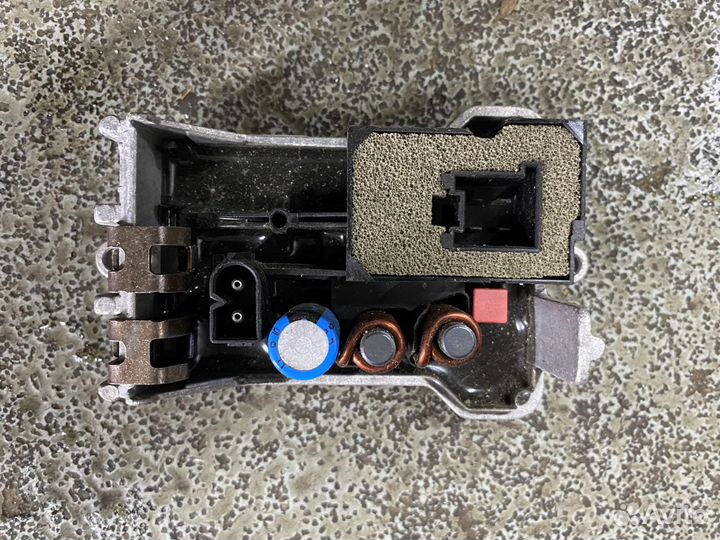 Резистор печки Mercedes A2308210251. Япония