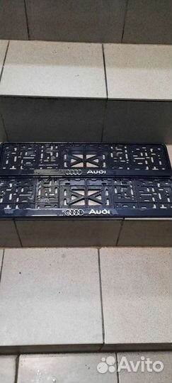 Номерная рамка audi