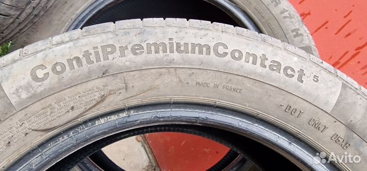 Continental ContiPremiumContact 5 215/60 R17 96H
