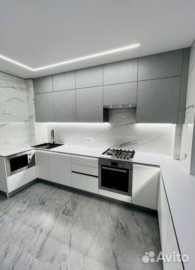 Современные кухни на заказ