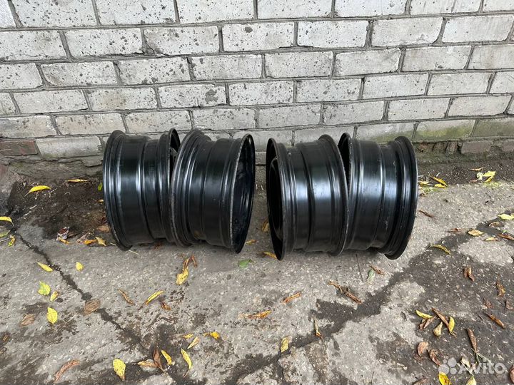 KFZ 8715, 6,5J R15 4x100 ET45 DIA 60,1