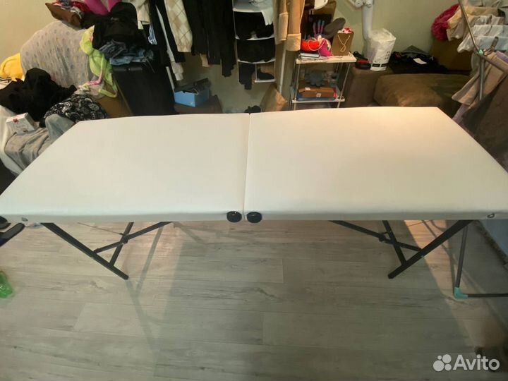 Кушетка для наращивания ресниц