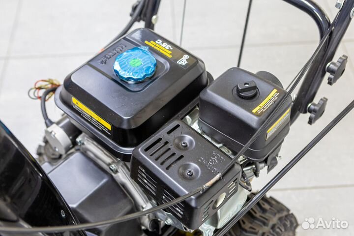 Снегоуборщик Huter Хутер SGC 6000 8 л.с