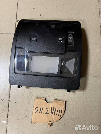 Плафон потолочный lexus NX