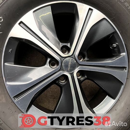 Nissan R17 5x114.3 6.5JJ ET45 (106D41222)