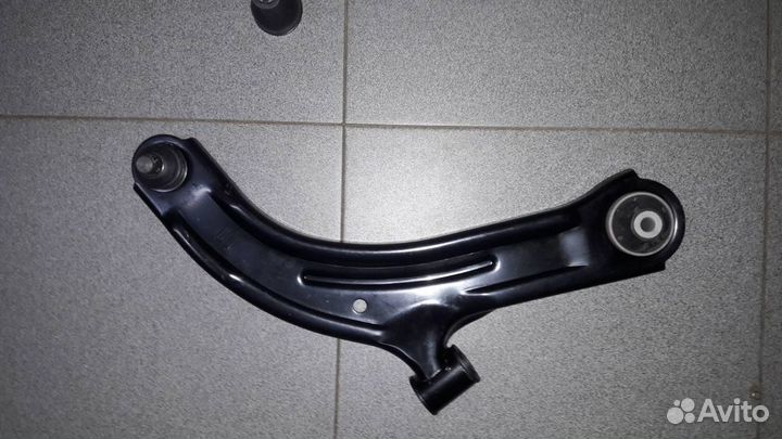 Рычаг передний nissan Note E11/ Micra K12