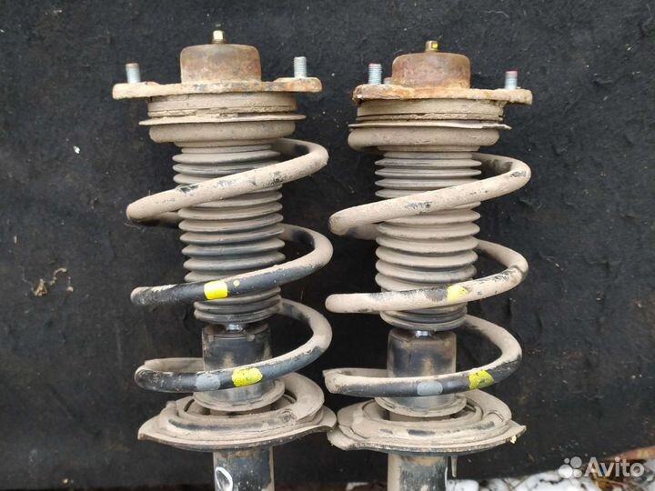 Передние стойки kia sportage 3