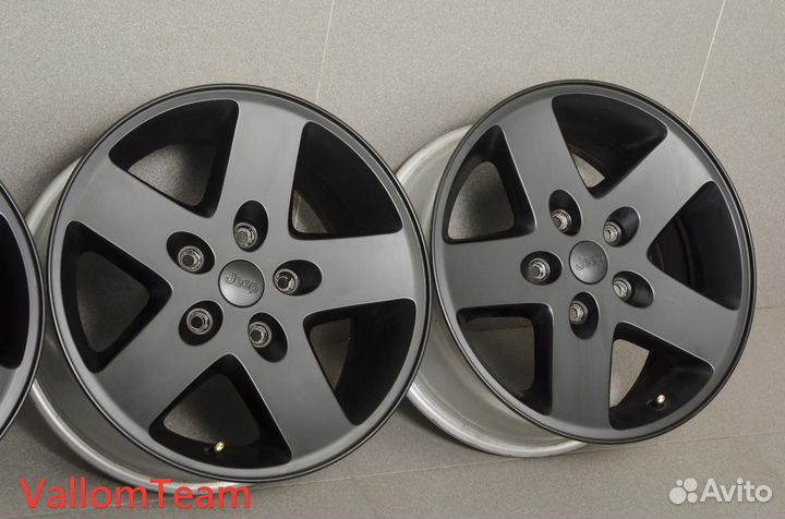 Лот UP29716492 Оригинальные 17-е диски jeep