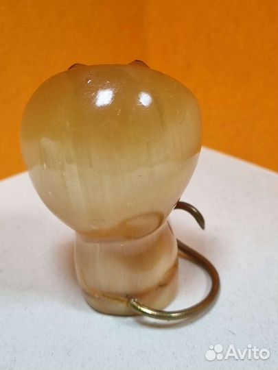 Статуэтка, Лев. Селенит