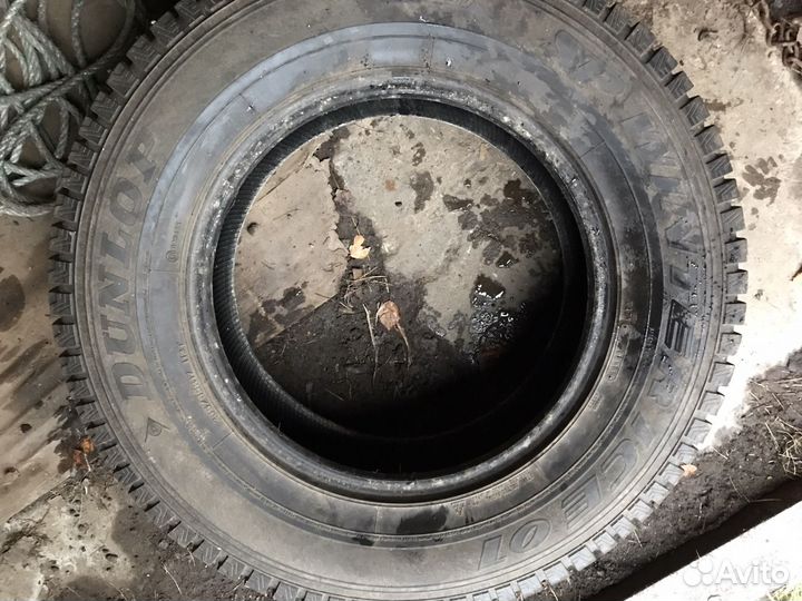 Dunlop SP Winter Ice 01 265/65 R17 112T