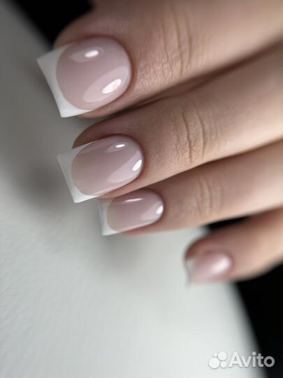 Маникюр, педикюр,наращивание