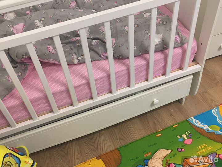 Детская кроватка