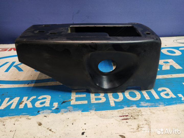 Кожух рулевой колонки Ford Escort 95-00