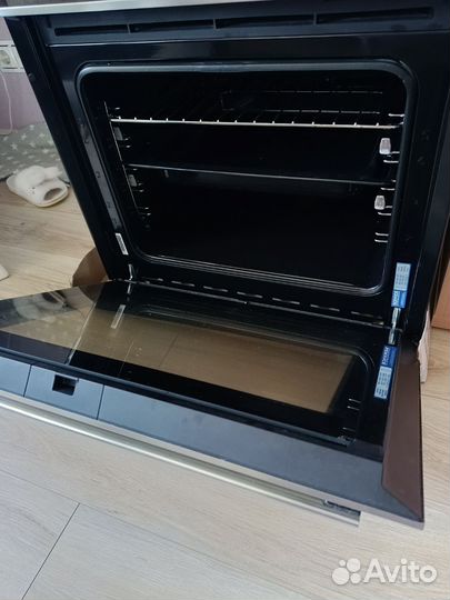 Духовой шкаф