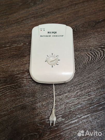 Бытовой озонатор Ruiqi для очистки воздуха